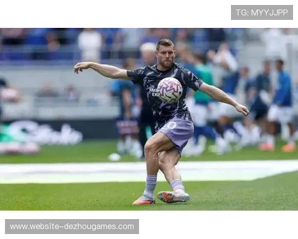 布莱顿续约米尔纳至2026 老将自律挑战巴里纪录